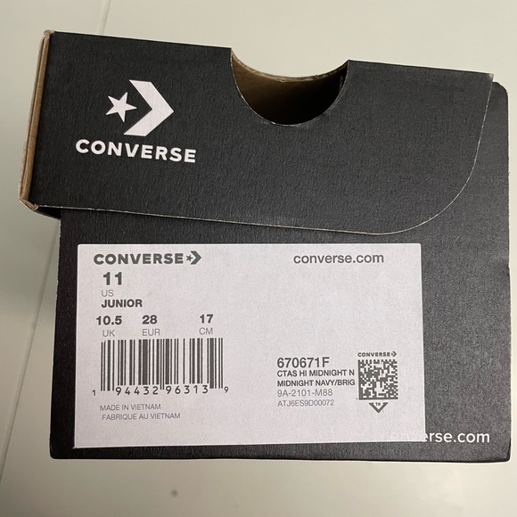 CONVERSE Chuck Taylor All Star High Top Sneaker 11M - Picture 9 of 10